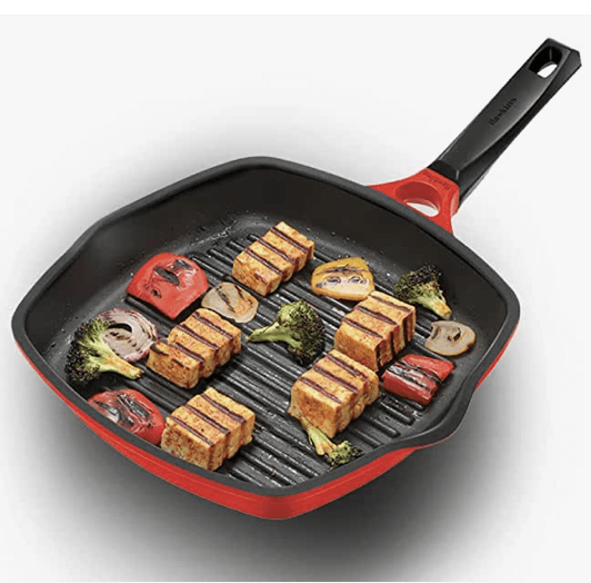 Hawkins 30 cm Grill Pan, Non Stick Die Cast Grilling Pan, Square Grill Pan for Gas Stove, Ceramic Coated Pan, Roast Pan, Red (DCGP30)