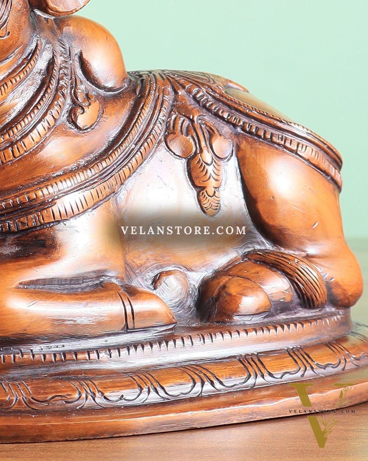 Handcrafted Brass Nandi Statue copper tone 8"