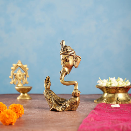 Handcrafted Brass Pagadi Ganesha Idol | 7 inch