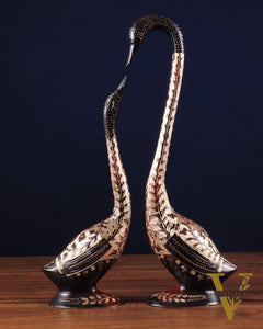 Handcrafted Brass Swan Pair – Elegant Chiseled Design | Home & Office Décor