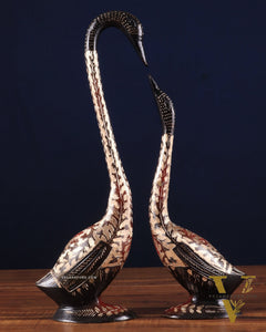 Handcrafted Brass Swan Pair – Elegant Chiseled Design | Home & Office Décor