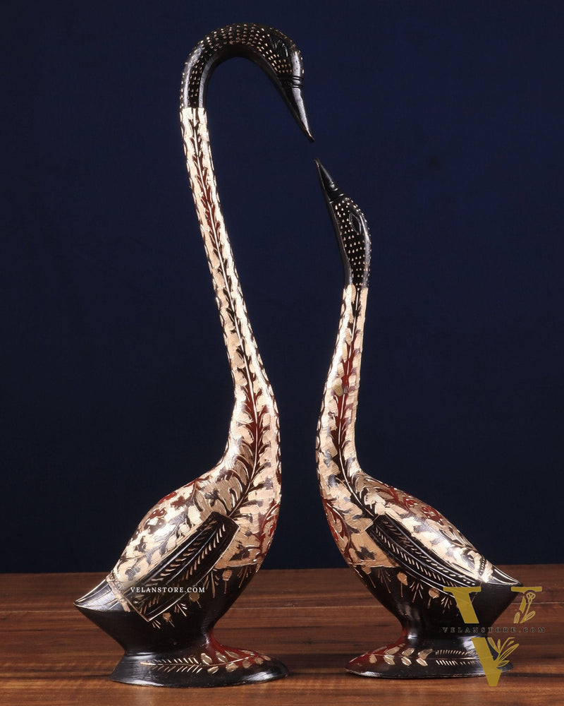 Handcrafted Brass Swan Pair – Elegant Chiseled Design | Home & Office Décor