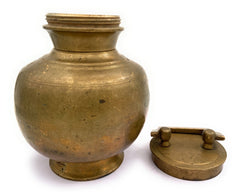 Bhunes Brass Antique Kamandal | Brass Stoup | Ganga Jali With 1 Litre Capacity,Gold, 8 Inch, 1 Piece