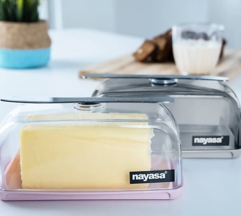 Nayasa Smart Butter Dish with Magnetic Butter Knife Holder & Side Section