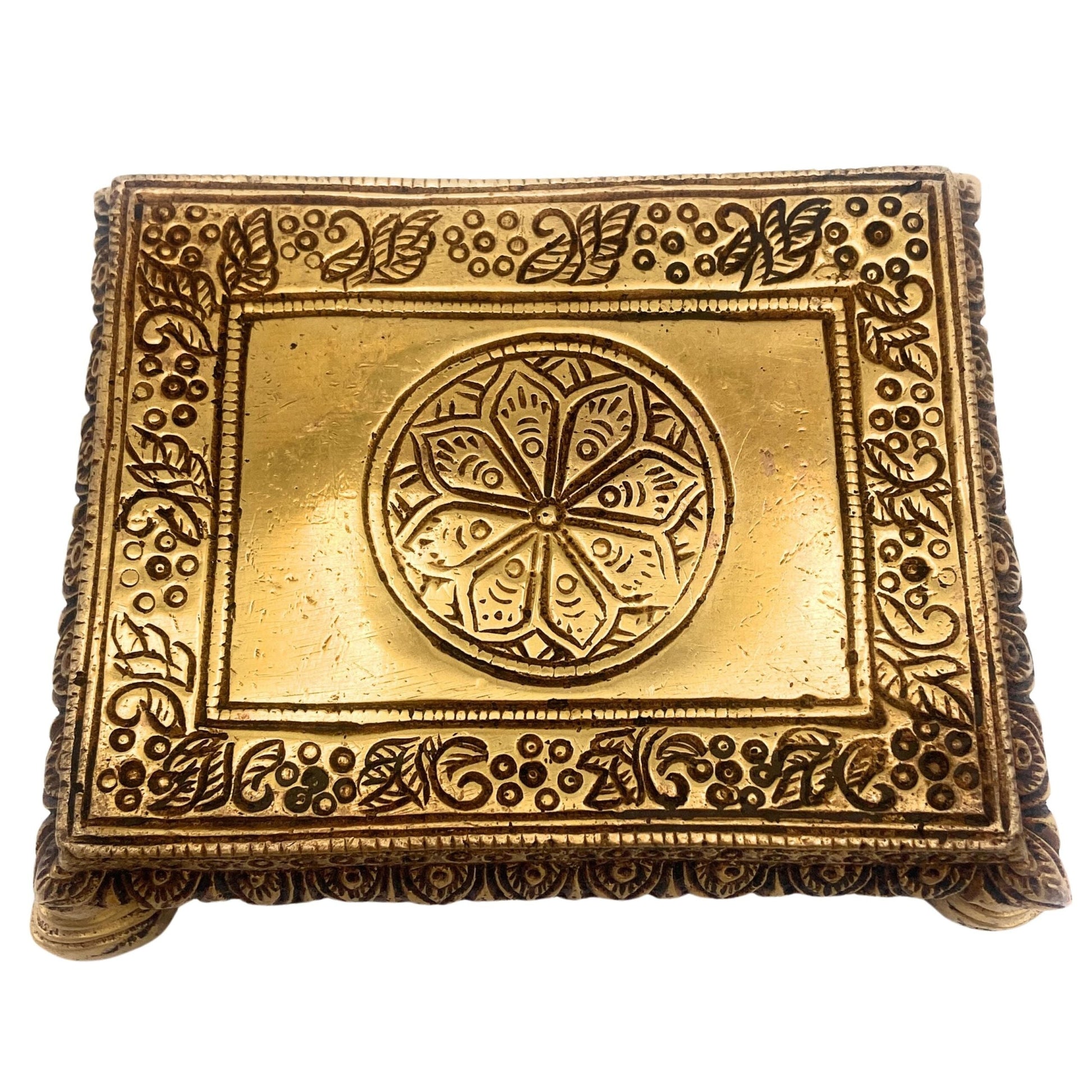 Handmade Brass Pooja Chowki, Traditional Peetha Singhasan Base for Idols & Kalash, Decorative Aasan for Mandir, Home & Temple Use, Gold, 1 Inch, 1 Piece