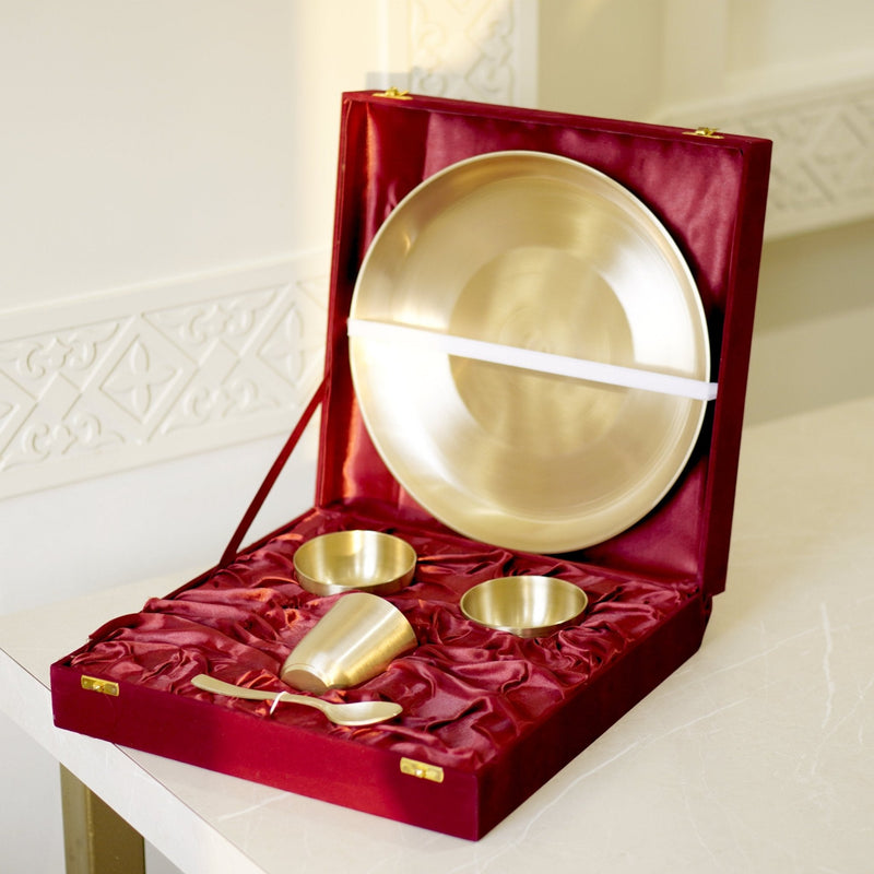 Kansa set with velvet box in matte and glossy finish