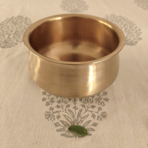 Kansa Tulsi Cookware Handi