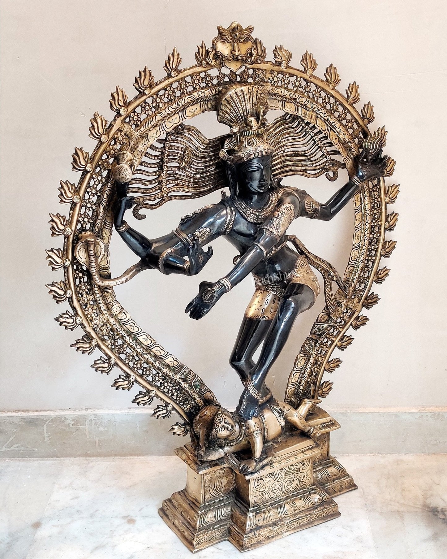 Majestic Handcrafted Nataraja Statue - 35 inch/ 3 feet