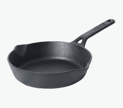 Meyer Pre-Seasoned Cast Iron Frypan | Cast Iron Skillet | Iron Pan | Induction Frying Pan | Iron Fry Pan | Omlette Pan | Cast Iron Utensils for Cooking | Iron Cookware for Kitchen, 22cm, Black