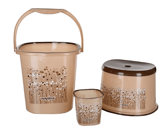 नयासा फंक स्क्वायर प्लास्टिक DLX बाल्टी, मग, स्टूल बाथरूम सेट (भूरा, 3 पीस, 1.5 लीटर)