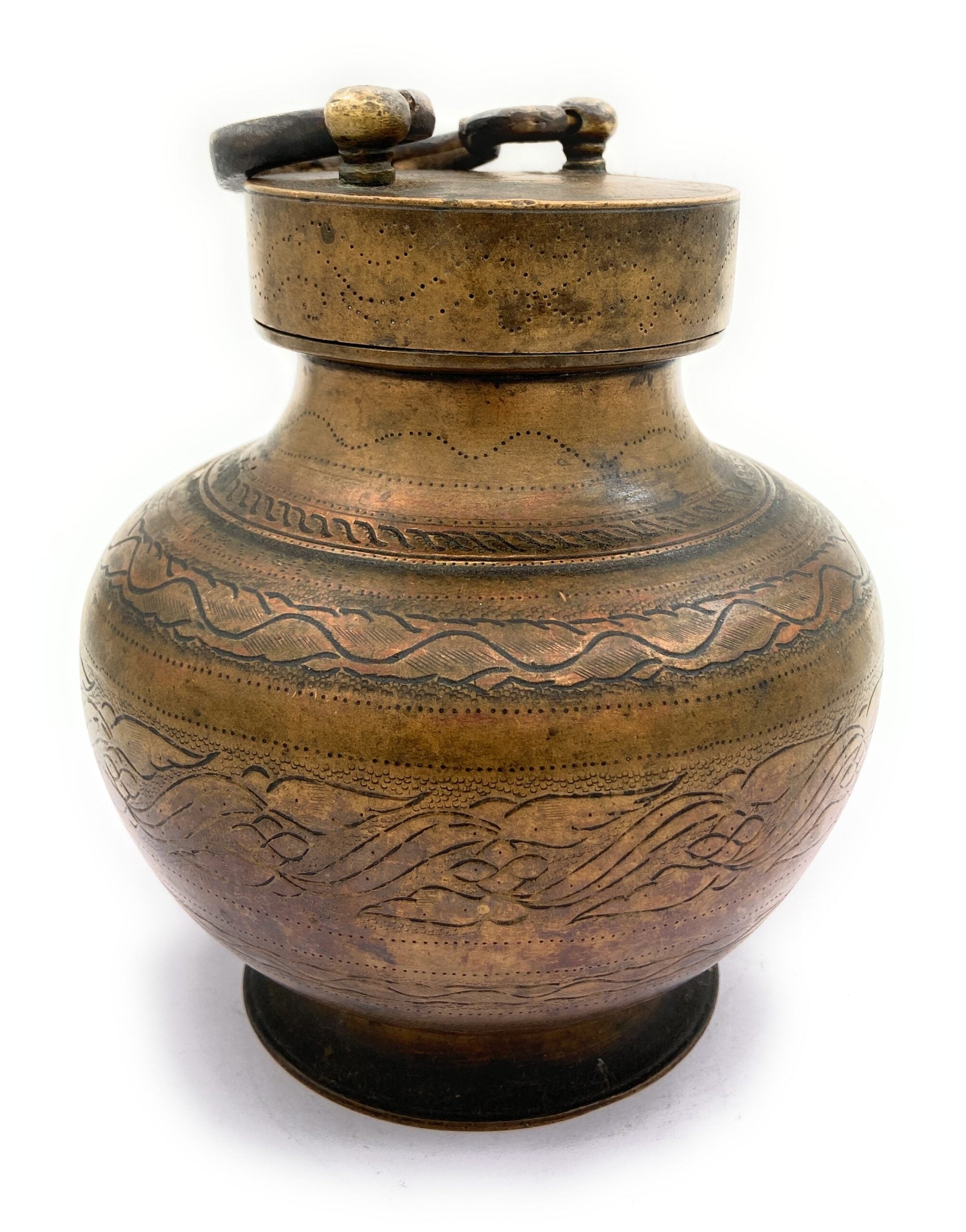 Bhunes Brass Antique Kamandal | Stoup | Gangajali With 1 Litre Capacity,Gold, 7.5 Inch, 1 Piece