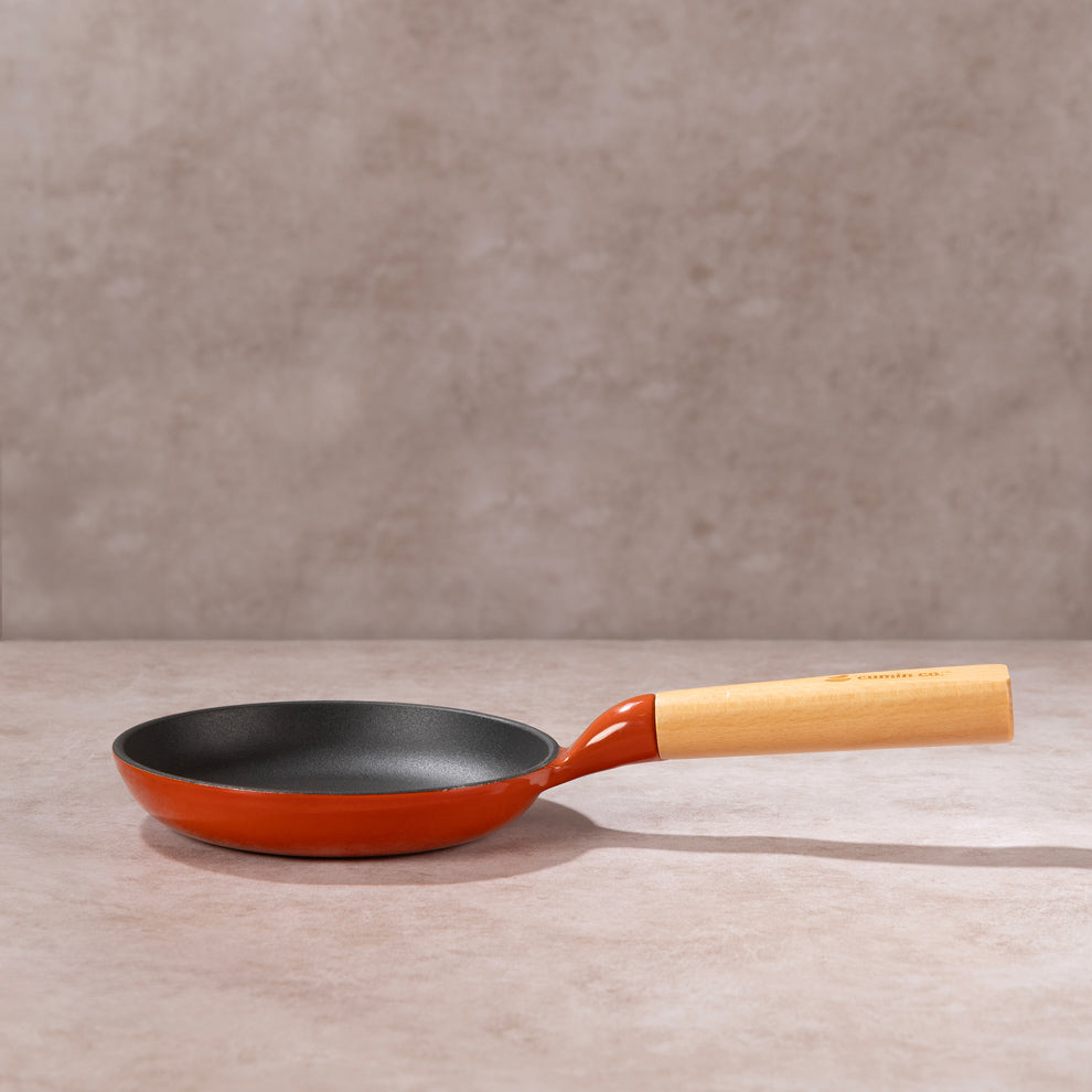 No. 6 Enamel Cast Iron Pan (16cm)