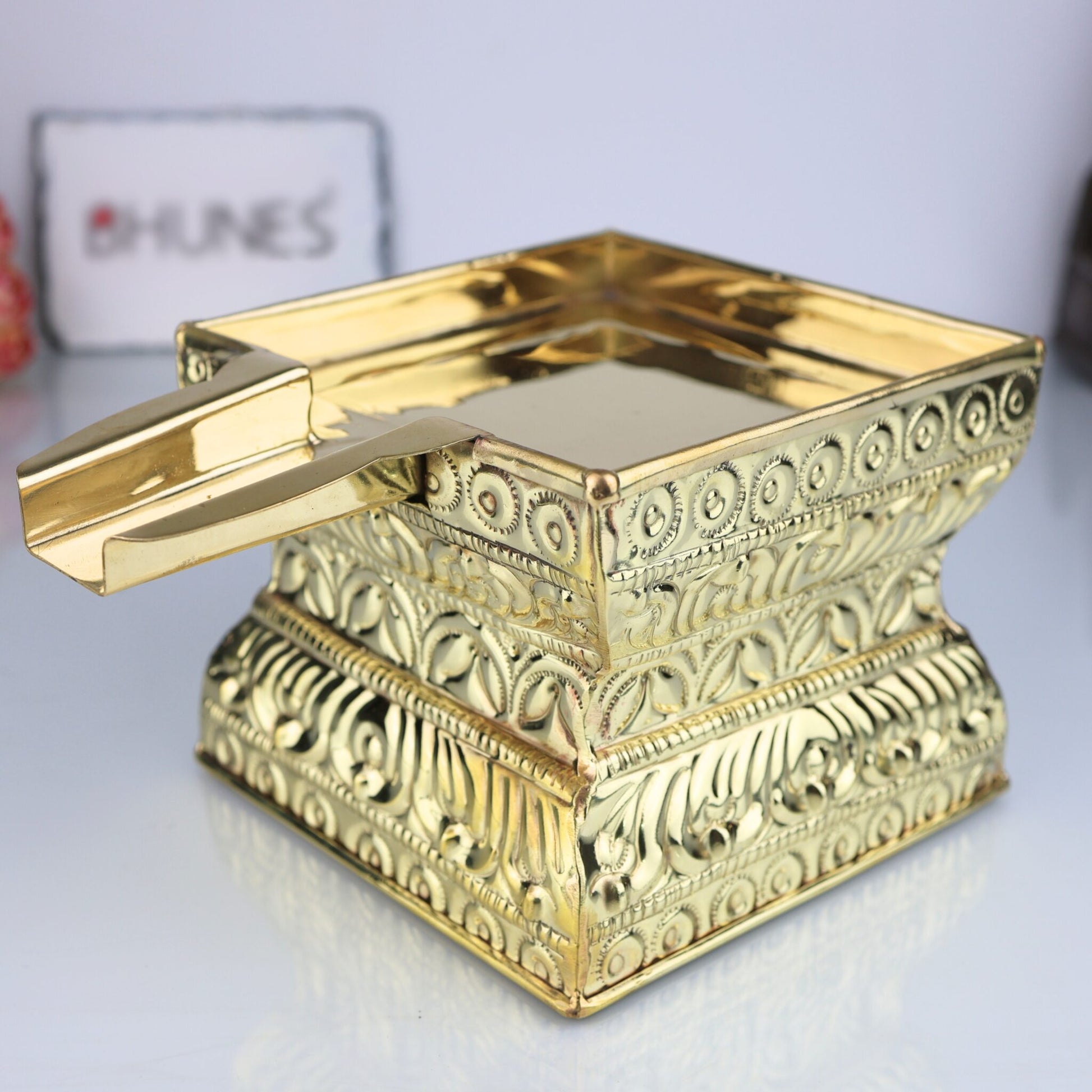 Brass Abhishek Patra, Abhisheka Plate, Abhishekam Tray, Somasutra Plate, Puja Abhisheka Peetam Ritual For Home & Temple, Gold, 8 Inch, 1 Piece