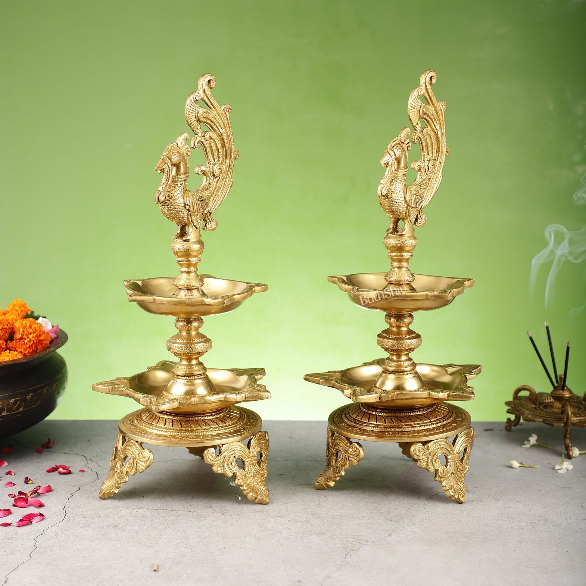 Peacock brass lamp pair superfine 16 inch