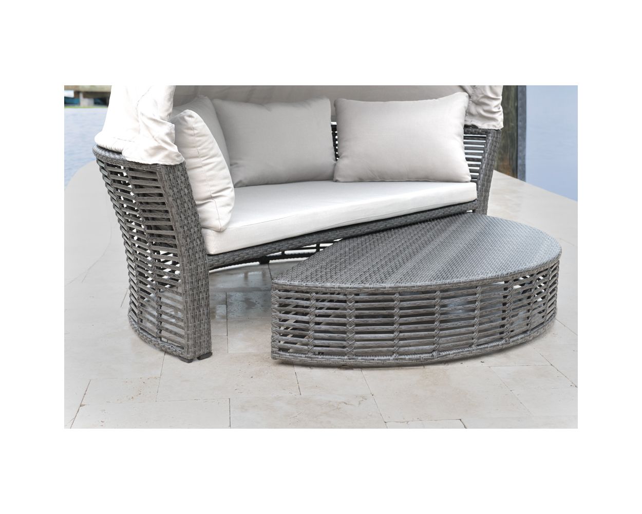 Gelli Outdoor Poolside Sunbed With Cushion Daybed (Grey)
