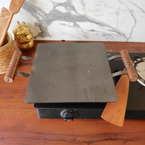 Pure Iron Tawa Square with Wooden Handle/ Pre-Seasoned No chemical Coating