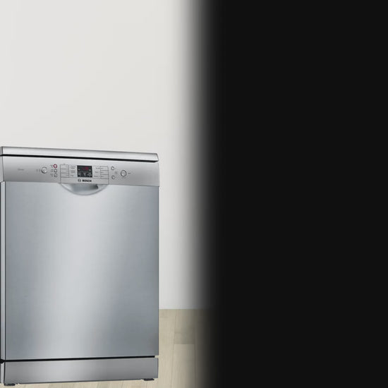 BOSCH Series 6 13 Place Settings Free Standing Dishwasher with Glass Protection Technology (Silver Inox)