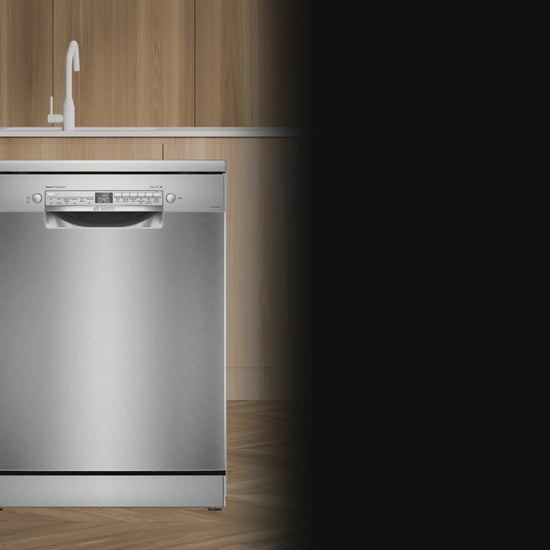 BOSCH Series 6 14 Place Settings Free Standing Dishwasher with Glass Protection Technology (No Pre-rinse Required, Silver)