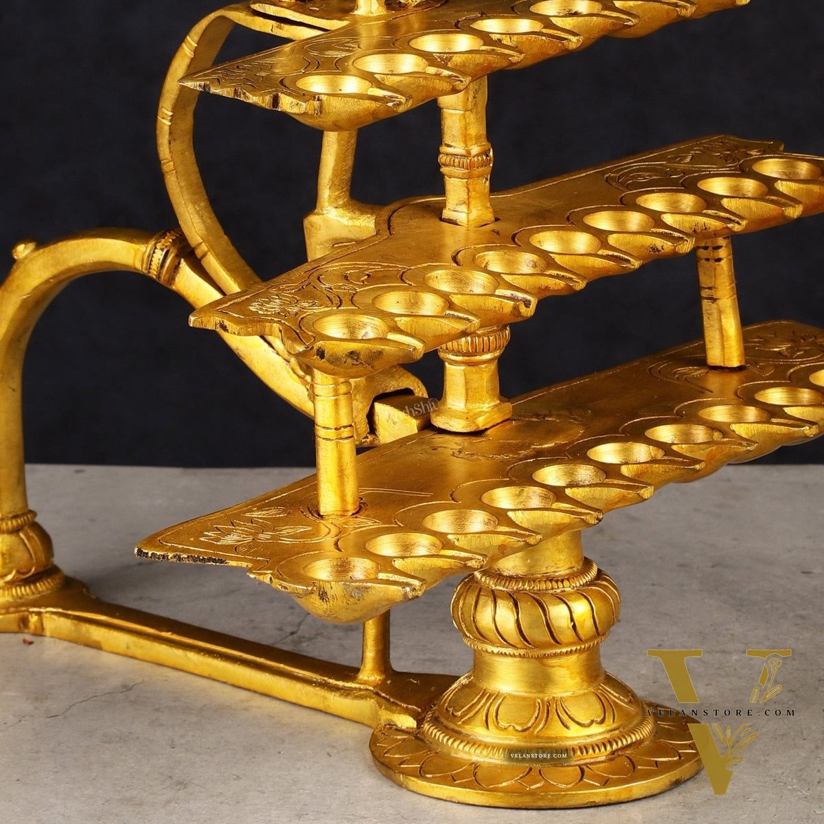 Pure Brass Aarti Diya with Multiple Wicks - Divine Illumination