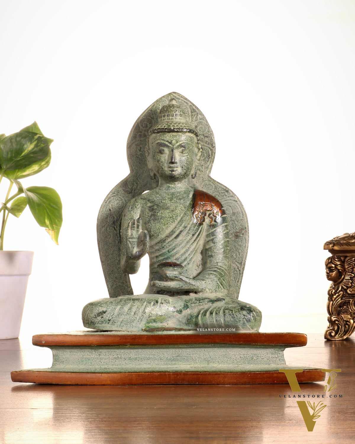 Pure Brass Buddha Statue – Sand Finish Patina 7.7"