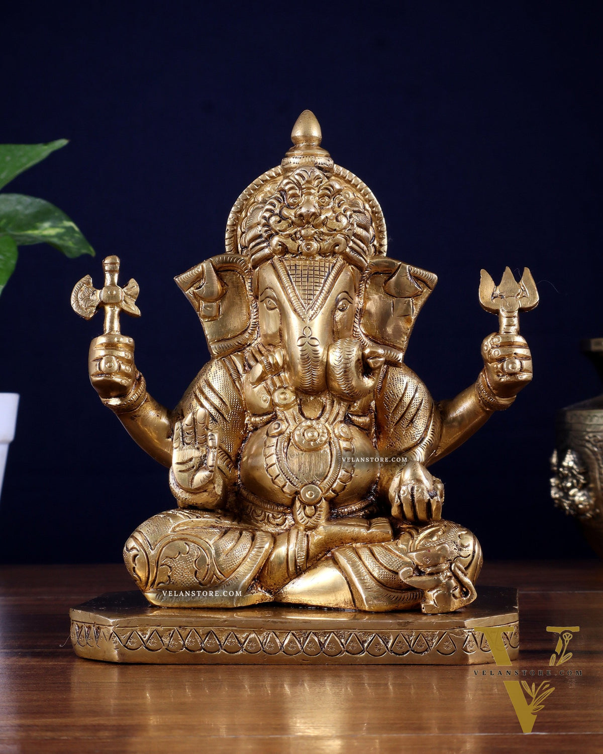 Pure Brass Dagduseth Ganapati Idol – 7 Inch