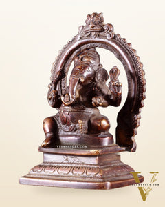 Pure Brass Dakshina Mukhi Ganesha Idol – Right Side Trunk 5" Copper tone