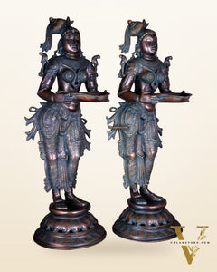 Pure Brass Deep Lady Vilakku Pair with Vintage Green Bronze Tone – 36" Traditional Lamps