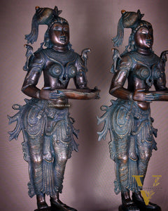 Pure Brass Deep Lady Vilakku Pair with Vintage Green Bronze Tone – 36" Traditional Lamps
