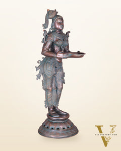 Pure Brass Deep Lady Vilakku with Vintage Green black Bronze Tone – 36" Traditional Lamp