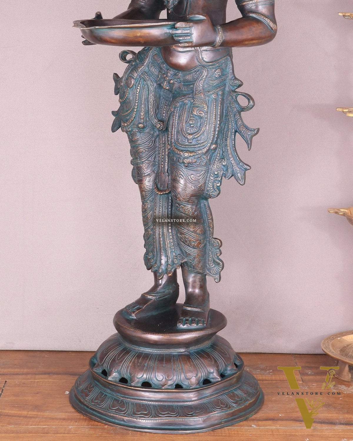 Pure Brass Deep Lady Vilakku with Vintage Green black Bronze Tone – 36" Traditional Lamp