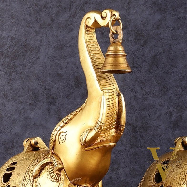 Pure Brass Elephant T light candle holder pair brass lamps 10.5"