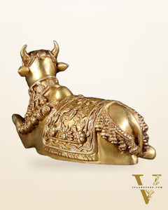 Pure Brass Engraved Nandi Statue – 10" butter gold