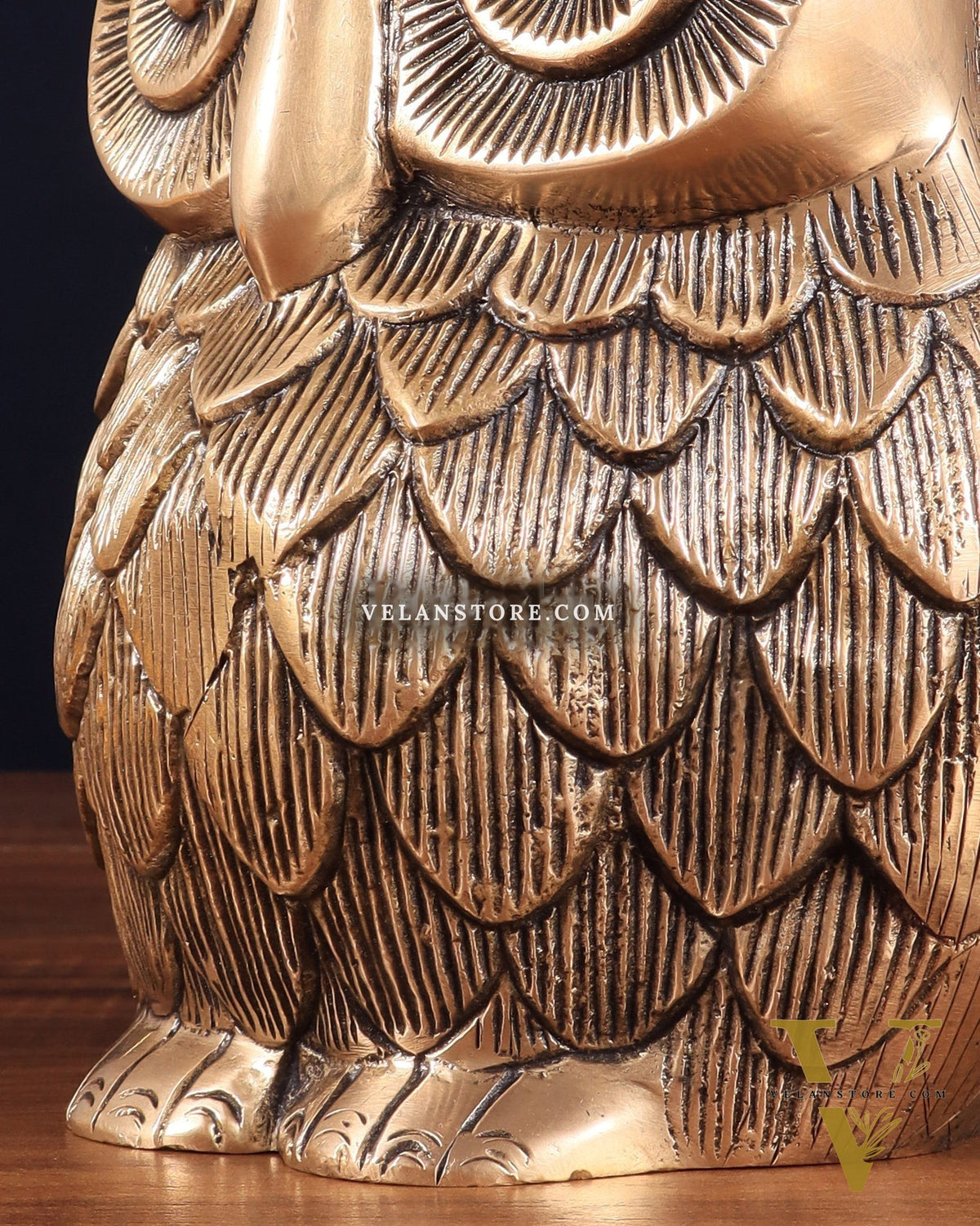 Pure Brass Finely Carved Large Owl Statue – 7" x 6" x 5" | Feng Shui & Vastu Approved