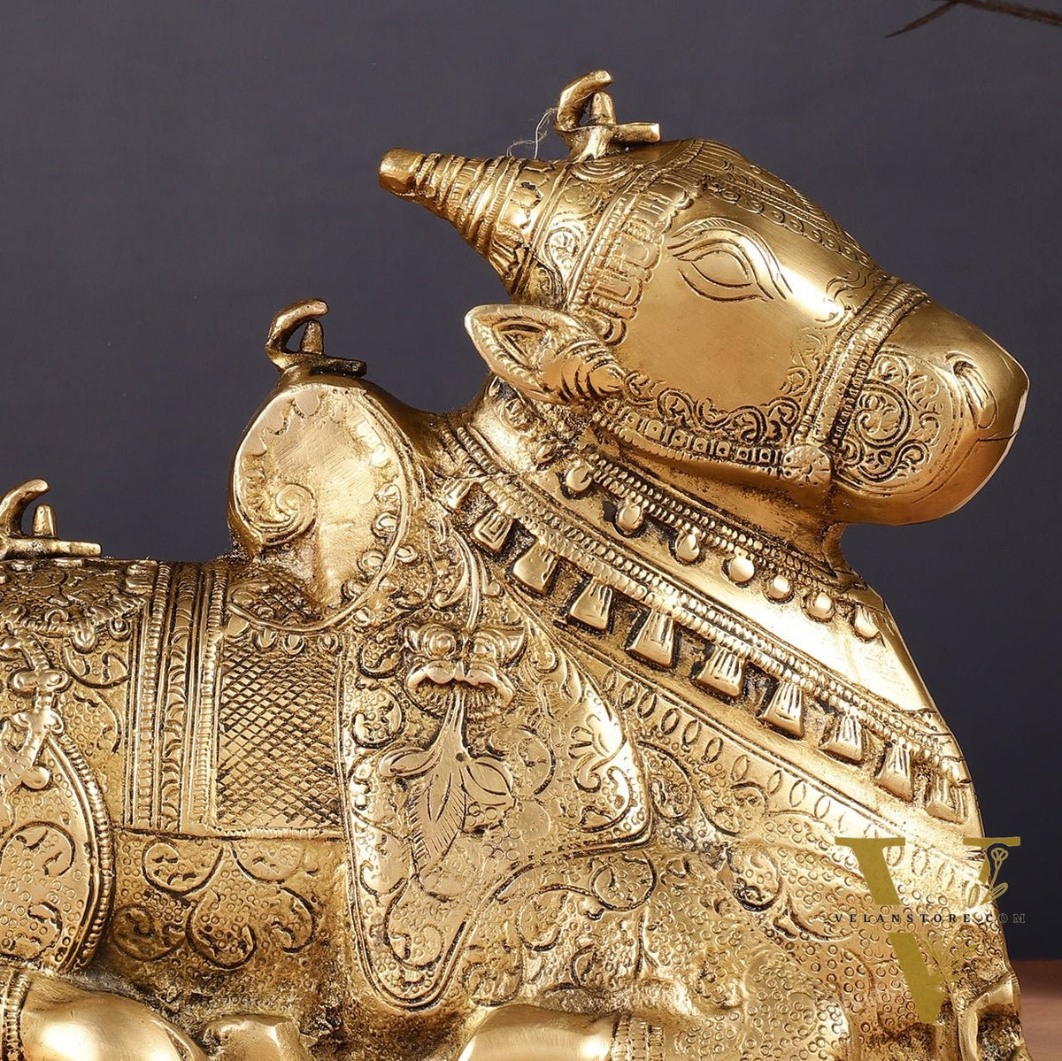 Pure Brass Fully Carved Nandi Statue - 8" matte gold