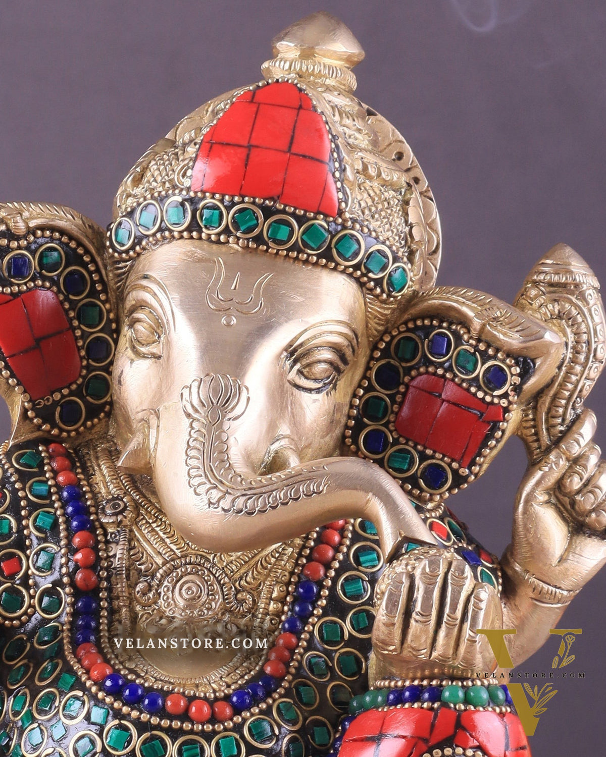 Pure Brass Ganesha Statue with Stonework – 7.5 Inch Elegant Design