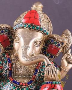 Pure Brass Ganesha Statue with Stonework – 7.5 Inch Elegant Design
