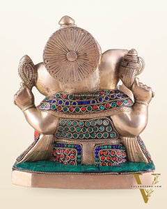 Pure Brass Ganesha Statue with Stonework – 7.5 Inch Elegant Design