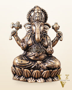 Pure brass Intricate Ganesha idol 2.5"