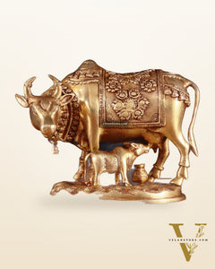 Pure Brass Kamdhenu Cow with Calf Idol – 8 x 4 x 7 Inches, 3.2 Kg