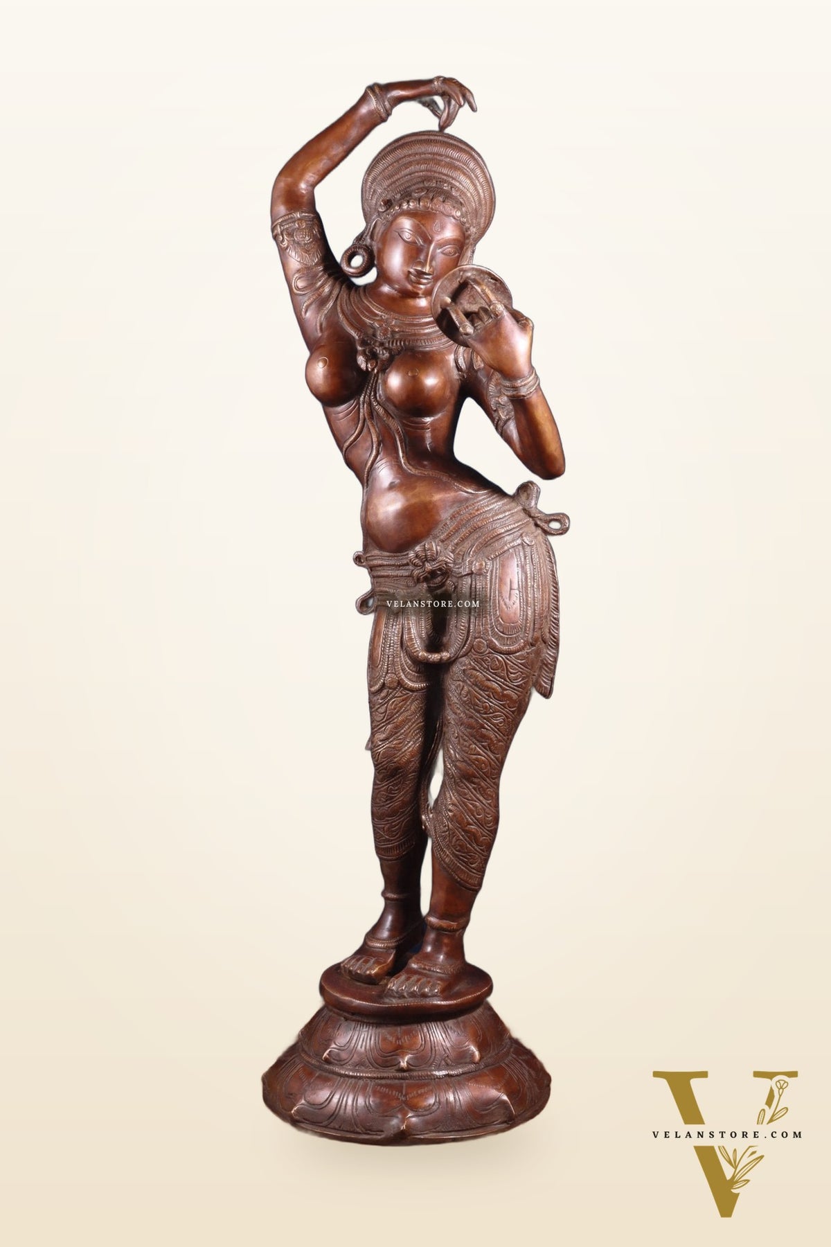 Pure Brass Lady Holding Mirror Sculpture – Chola Style, 38 Inch