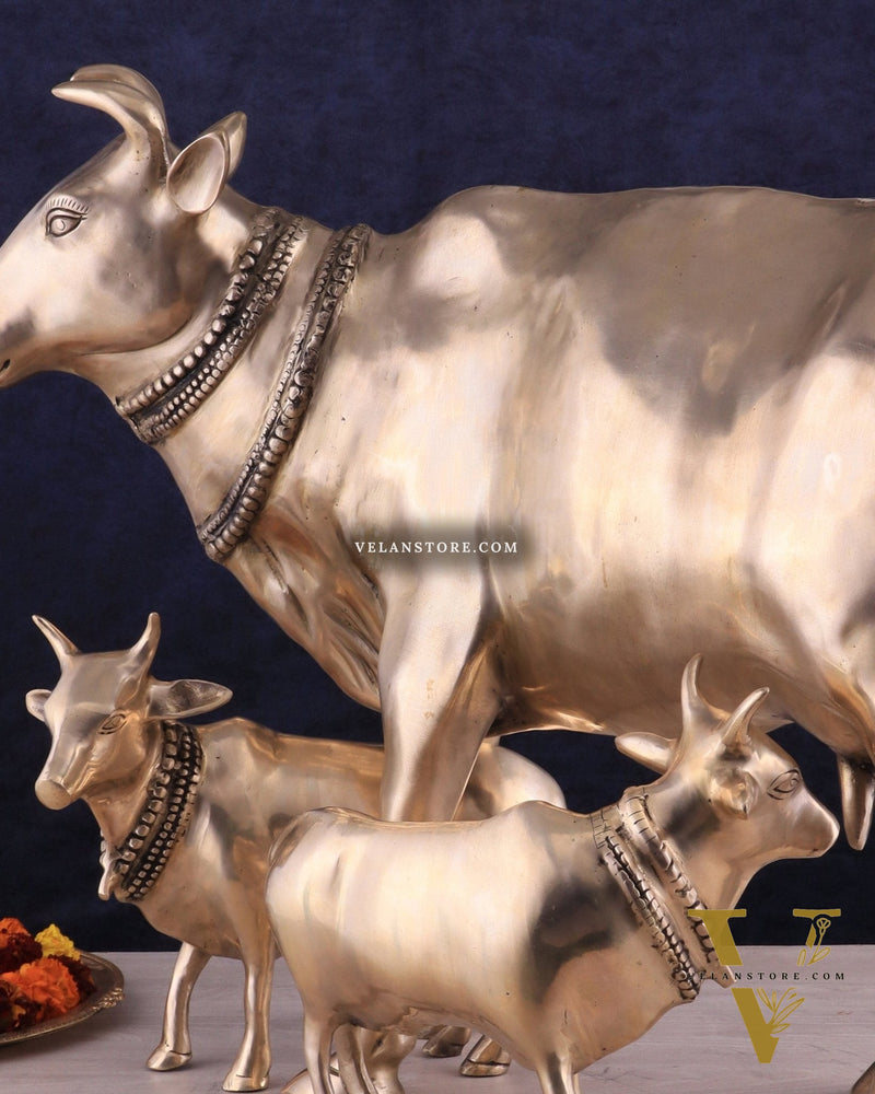 Pure Brass Large Gomatha (Cow) Statue Protecting Her Calves – Symbol of Nurturing Divinity