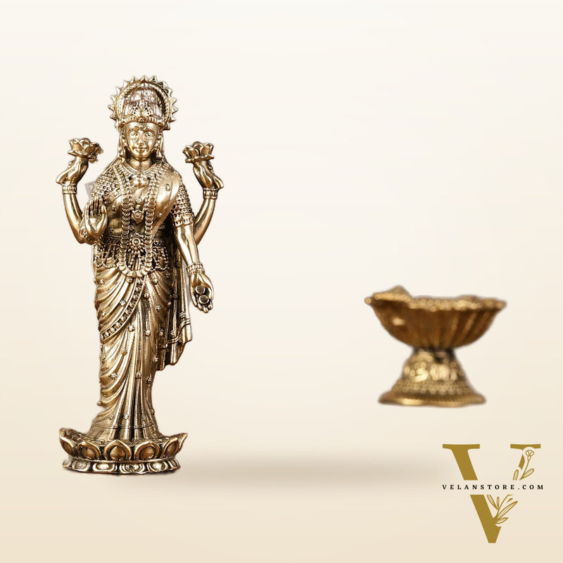 Pure brass lightweight Standing goddess Lakshmi idol 4"