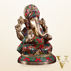 Pure Brass Lord Ganesha Statue – Unique Floral Stonework (8 Inch)