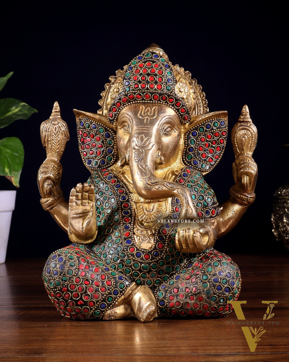 Pure Brass Lord Ganesha Statue with Rings & Stonework – 7.5 Inch
