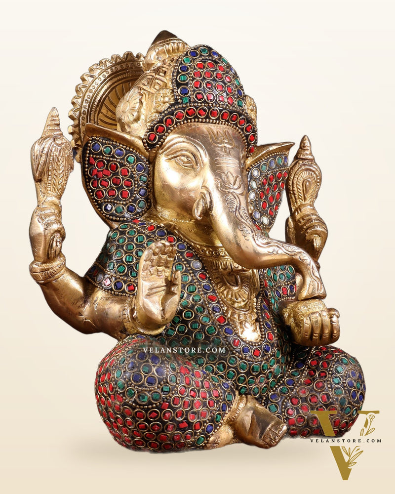 Pure Brass Lord Ganesha Statue with Rings & Stonework – 7.5 Inch