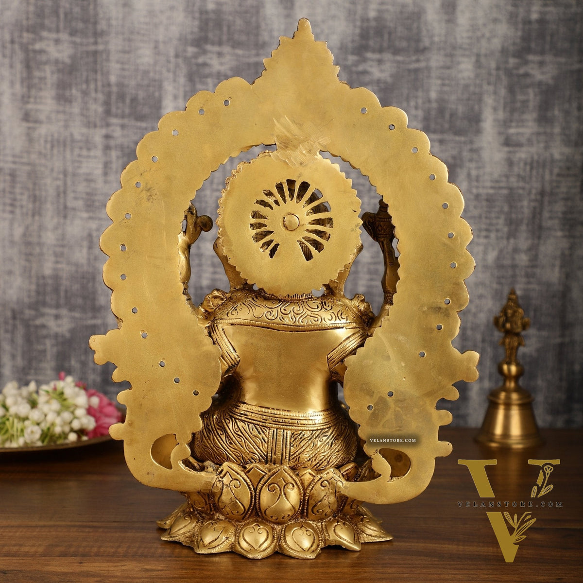 Pure Brass Lord Ganesha with Kirtimukha Prabhavali Aura | 15.5 Inch