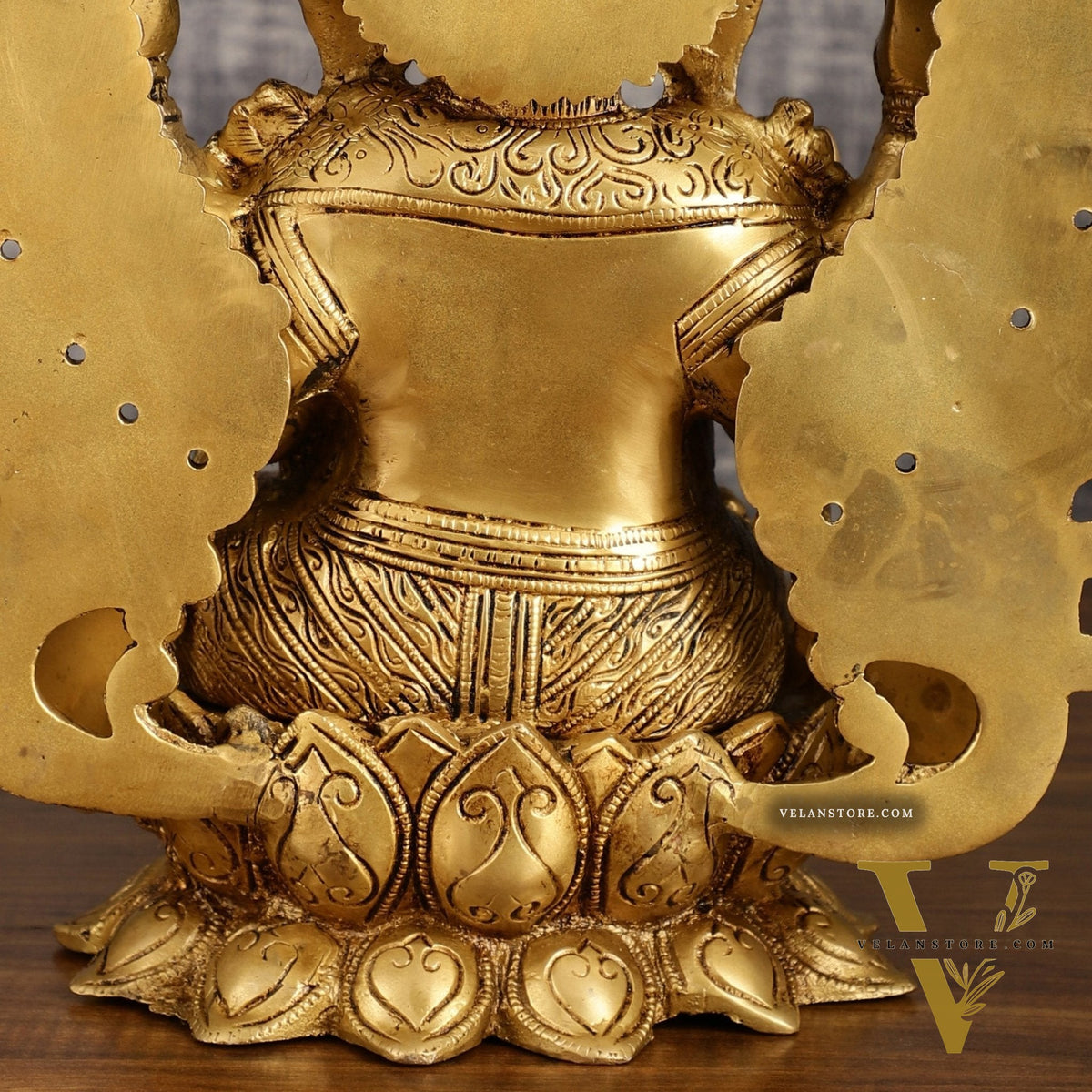 Pure Brass Lord Ganesha with Kirtimukha Prabhavali Aura | 15.5 Inch
