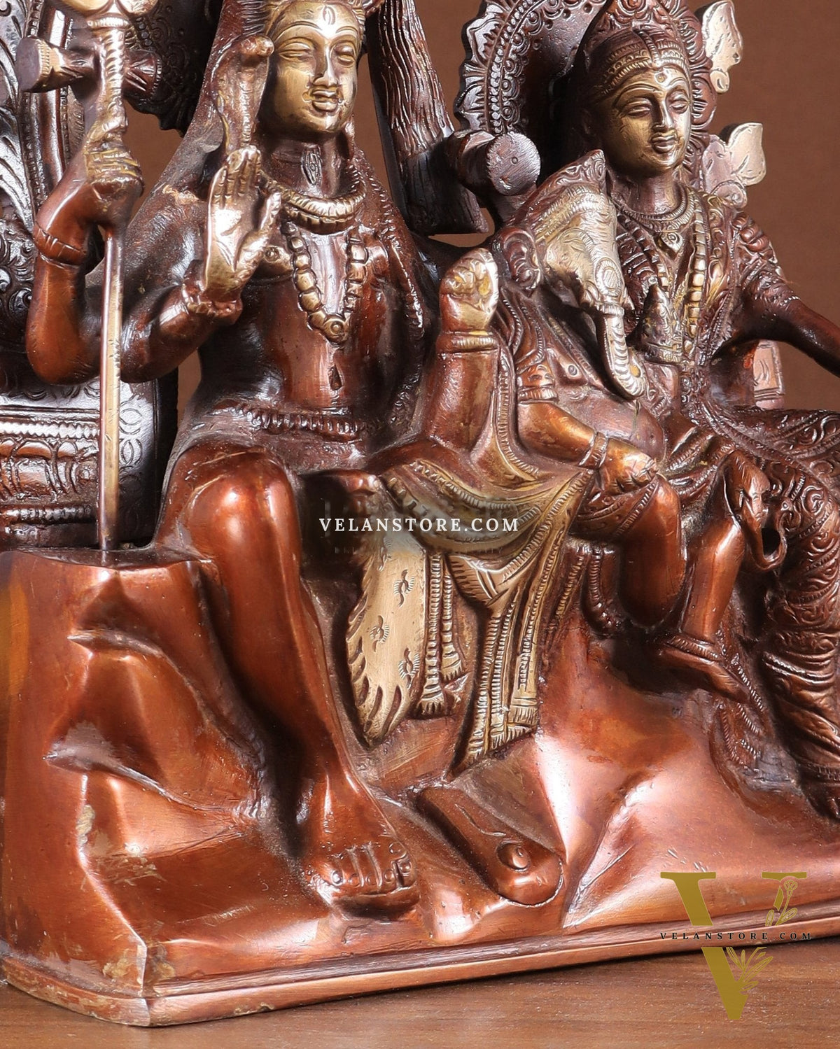 Pure Brass Lord Shiv Parvati with Ganesha Idol and Prabhavali 10.7 inch double chola