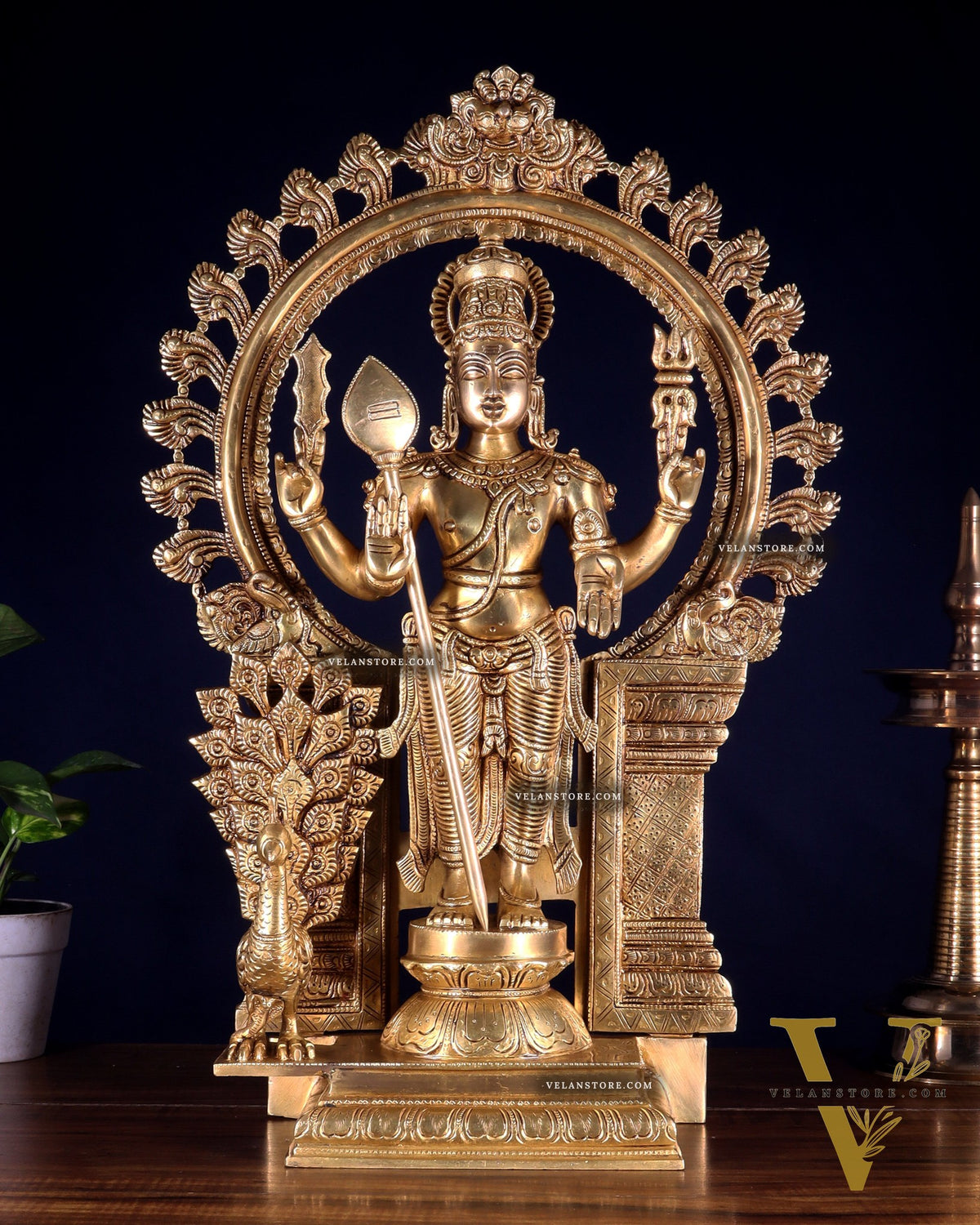 Pure Brass Murugan with Thiruvachi Prabhavali Arch 23 inch