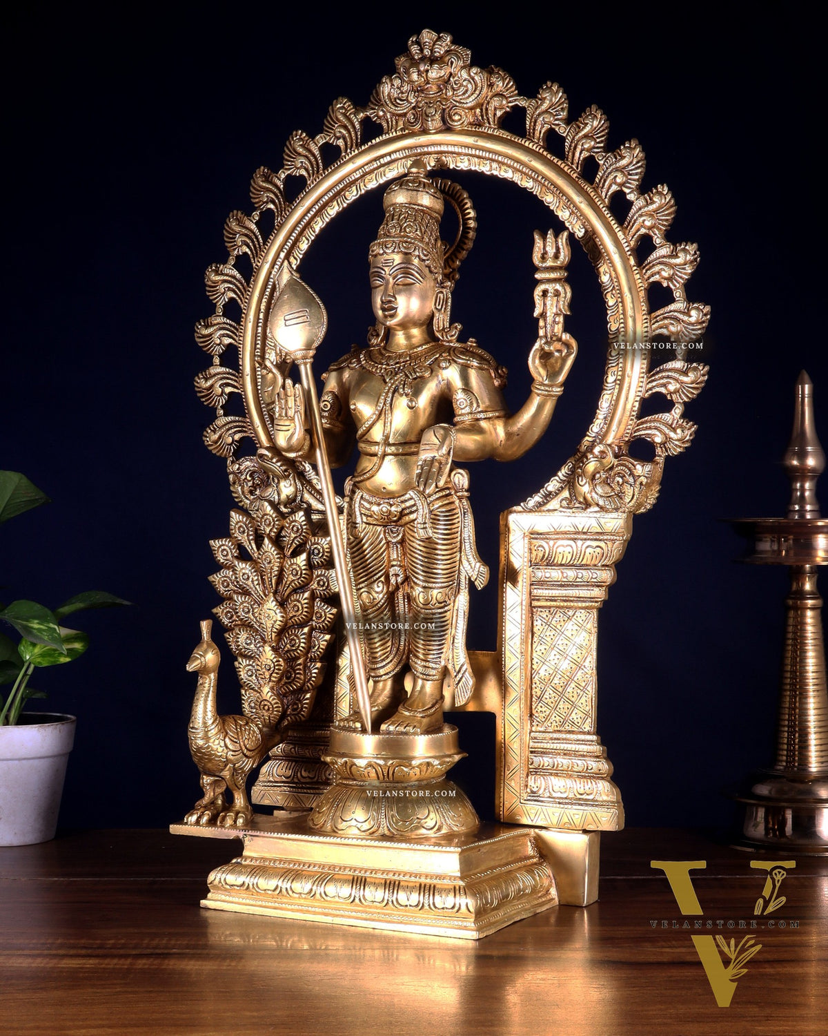 Pure Brass Murugan with Thiruvachi Prabhavali Arch 23 inch